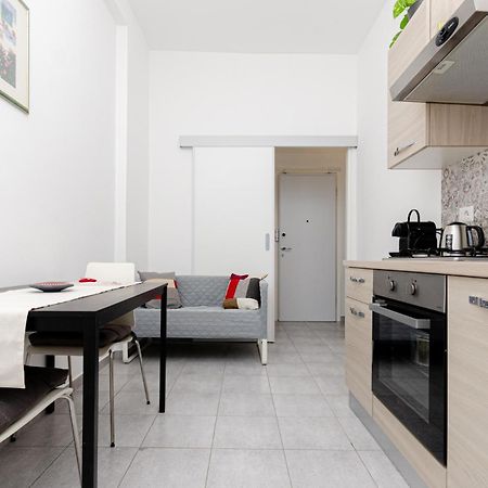 Vivimihome - Crespi House A 3 Minuti Dalla Metro Milano Eksteriør billede