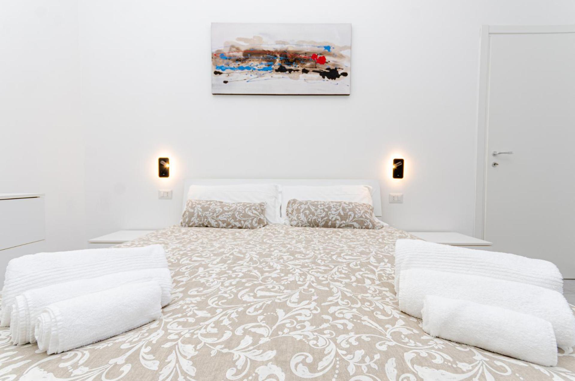 Vivimihome - Crespi House A 3 Minuti Dalla Metro Milano Eksteriør billede