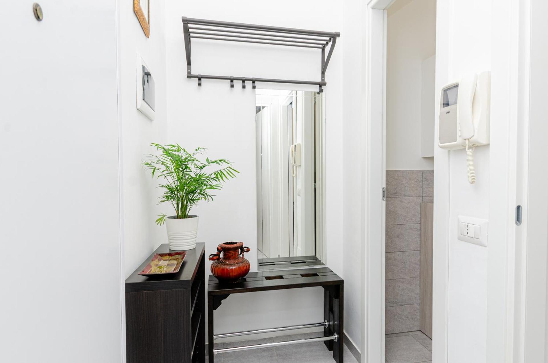 Vivimihome - Crespi House A 3 Minuti Dalla Metro Milano Eksteriør billede